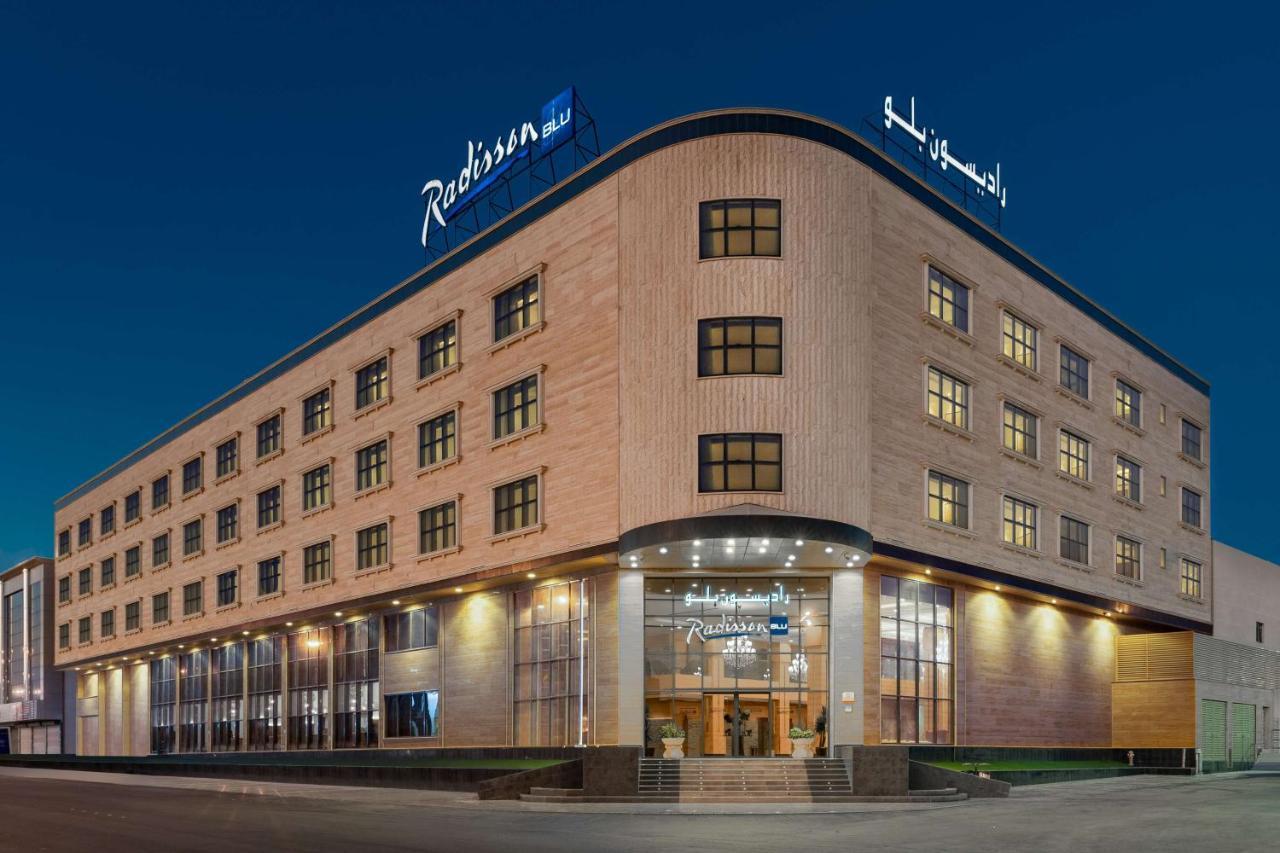 Radisson Blu Hotel, Μπουράιντα Εξωτερικό φωτογραφία